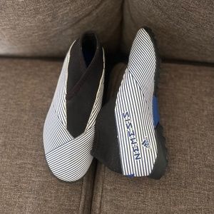 Adidas Nemesis soccer cleats 13K